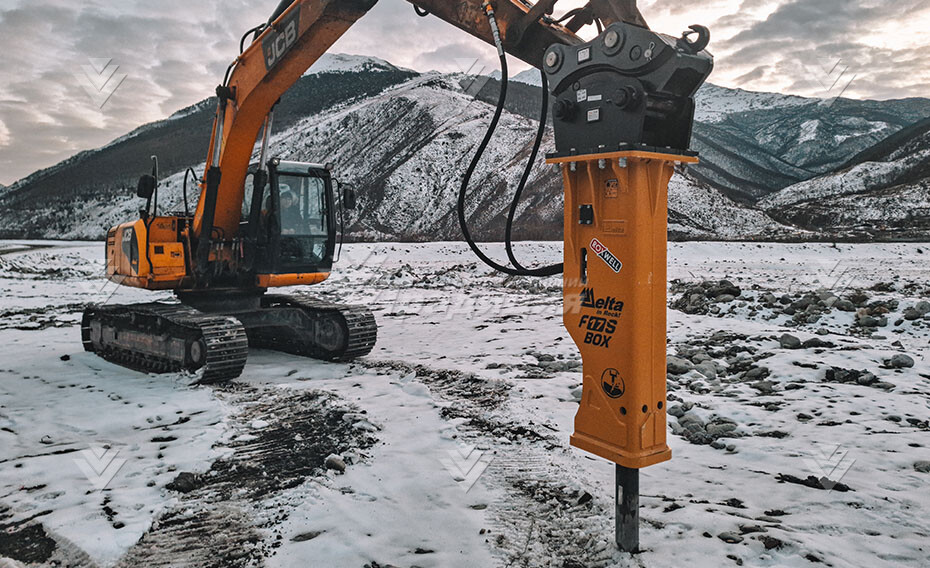 Квик-каплер Delta QC-200 на KOMATSU PC220 картинка 648478