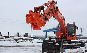 Delta QC-100 на HYUNDAI R140