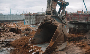 Delta QC-300 на HYUNDAI R360